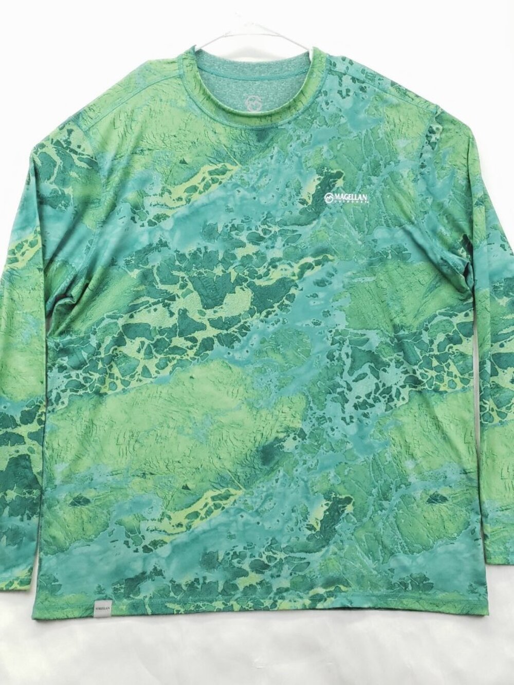 Magellan Shirt Mens XL Green Stretch Reversible Fishing Realtree Wave Crew Neck
